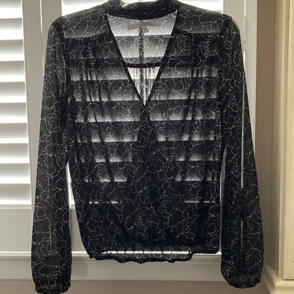 Sheer guess top size xs